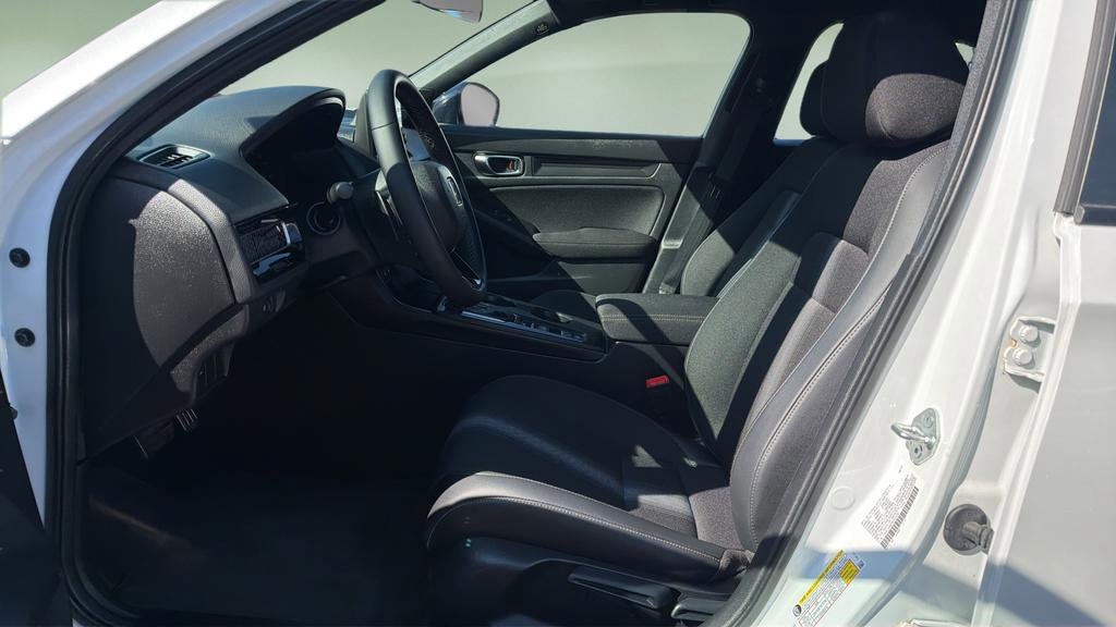 Used 2025 Honda Civic Sport image 11