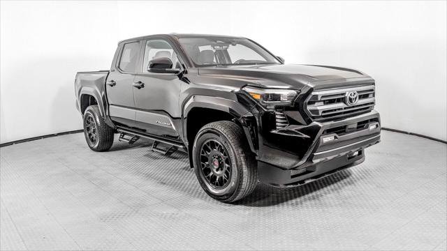 Used 2024 Toyota Tacoma SR5 RWD image 11