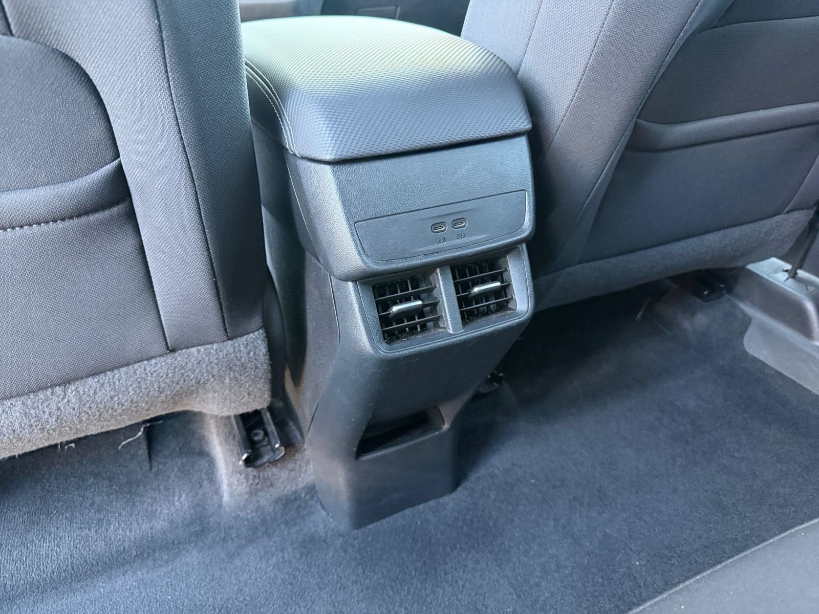 Used 2025 Chevrolet Equinox LT FWD image 22