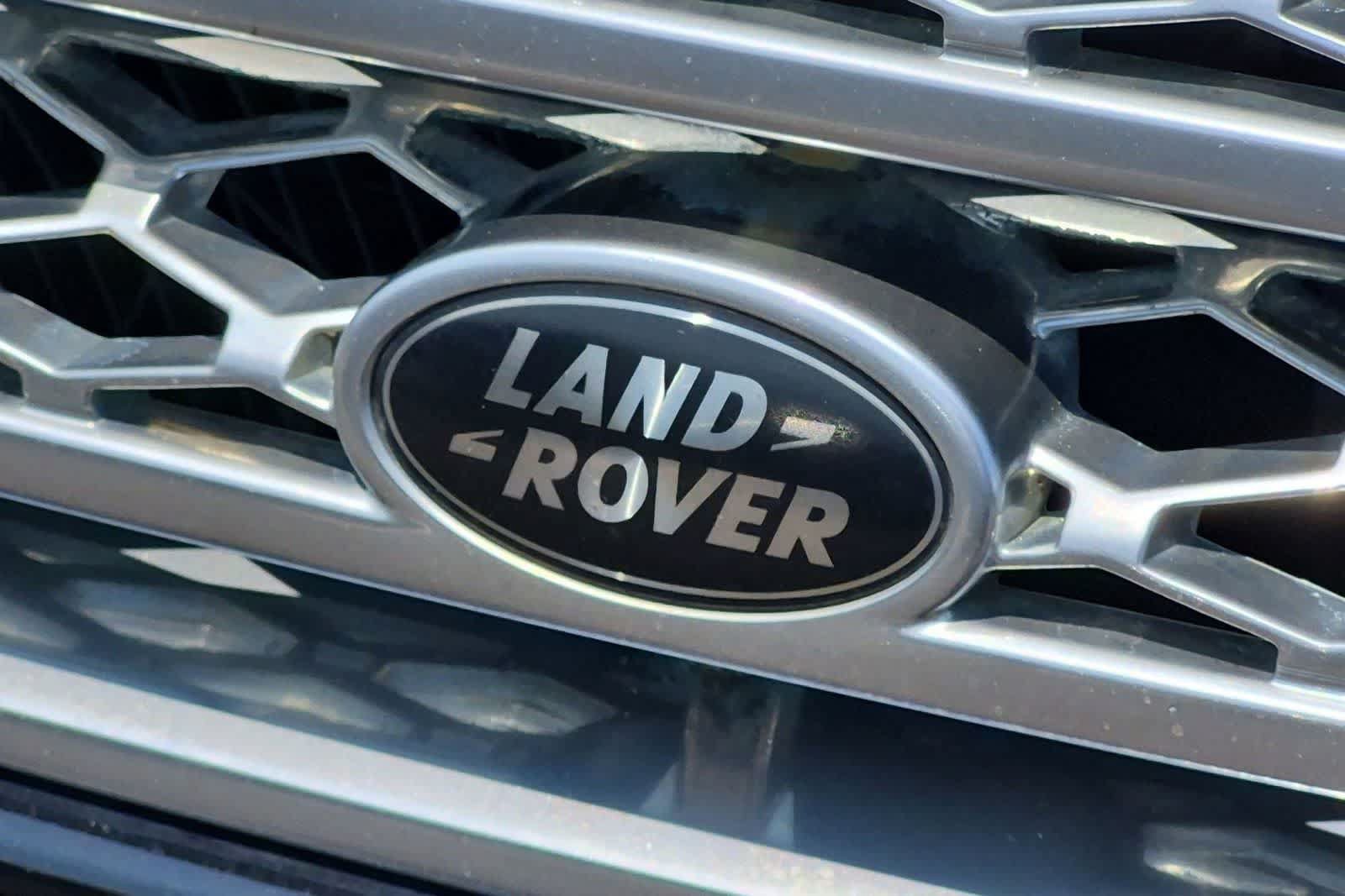 Used 2012 Land Rover Range Rover Supercharged AWD/4WD image 11