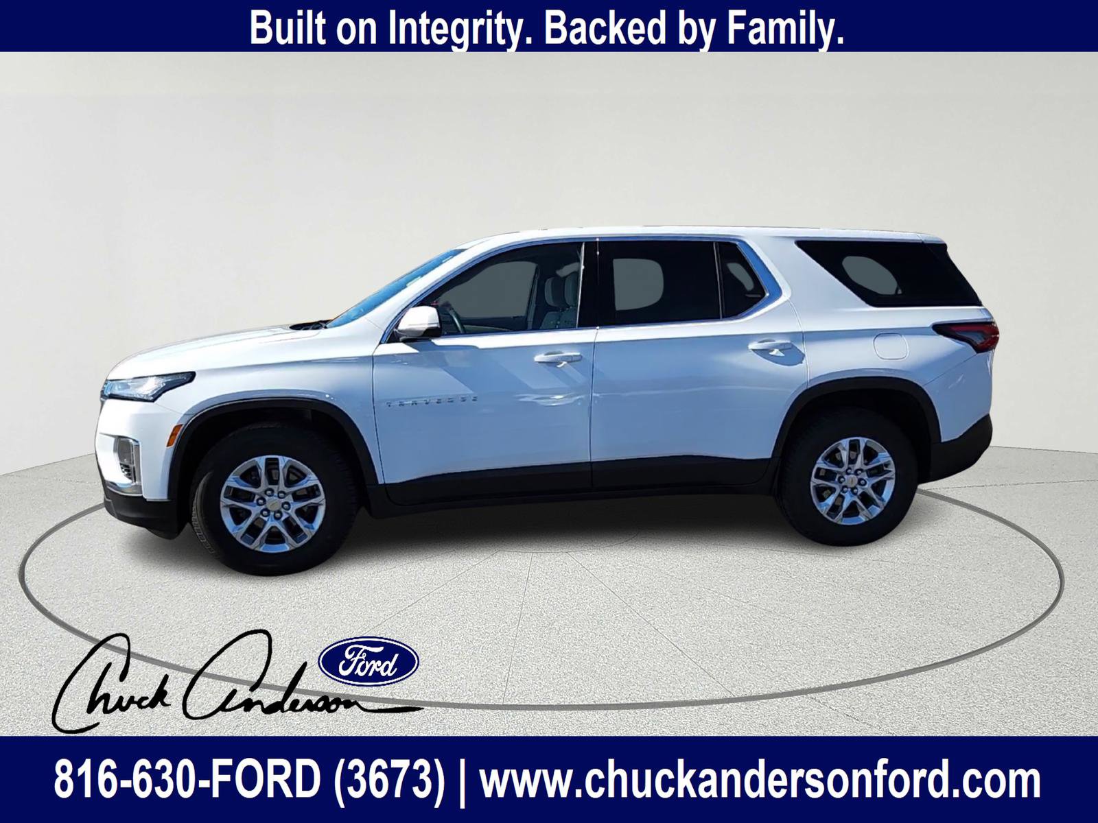 Used 2023 Chevrolet Traverse LS image 8