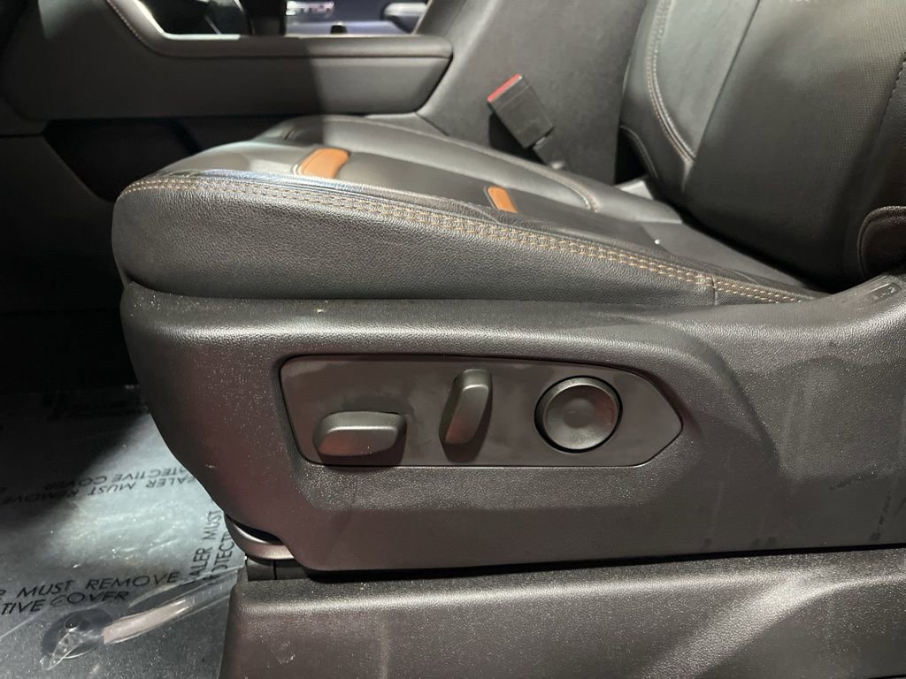 Used 2022 GMC Sierra 1500 AT4 w/ AT4 Premium Package image 22