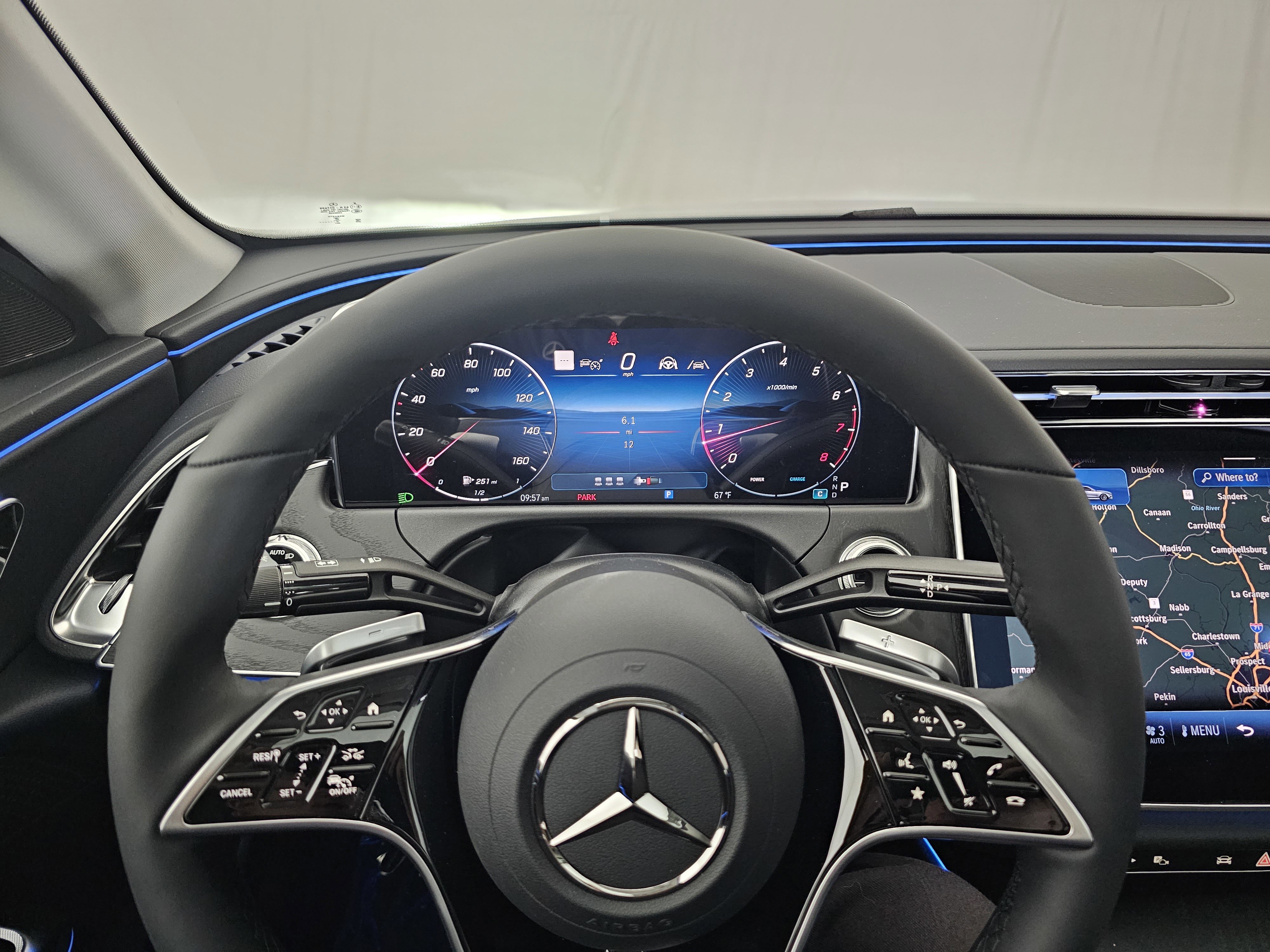New 2026 Mercedes-Benz E 350 4MATIC Sedan image 36