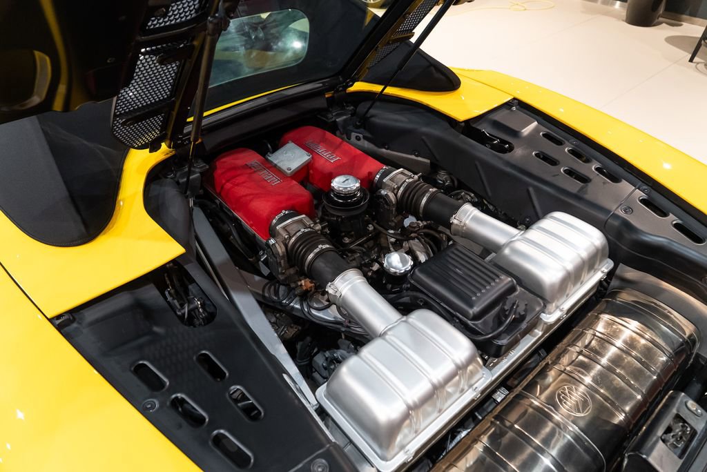 Used 2001 Ferrari 360 Spider RWD image 17