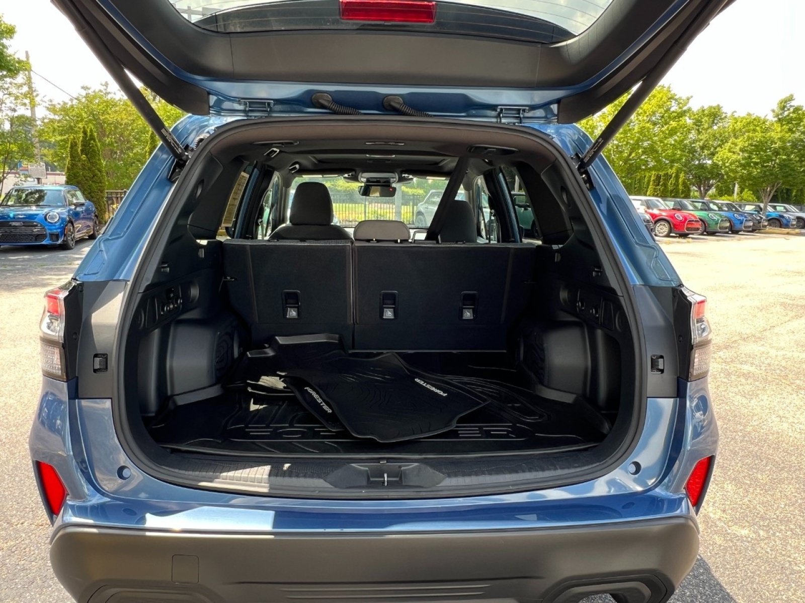 Used 2025 Subaru Forester Premium w/ Convenience Package #1 AWD/4WD image 18