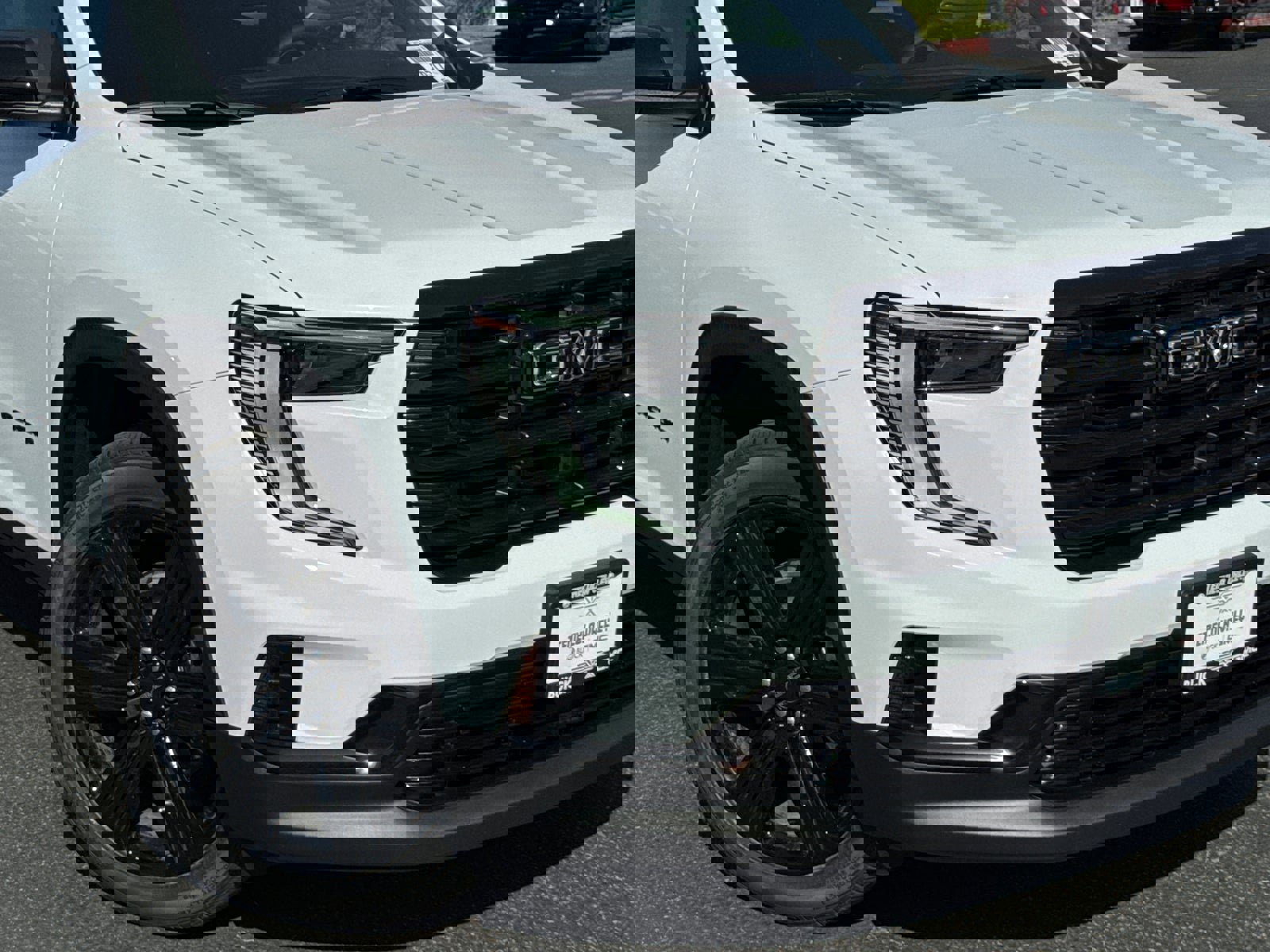 Used 2026 GMC Acadia Elevation w/ Black Edition image 3