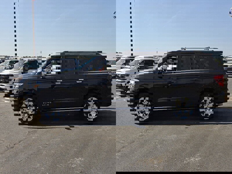 Used 2024 Ford Expedition Max Platinum image 4