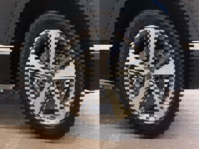 Used 2023 Genesis GV80 3.5T image 25