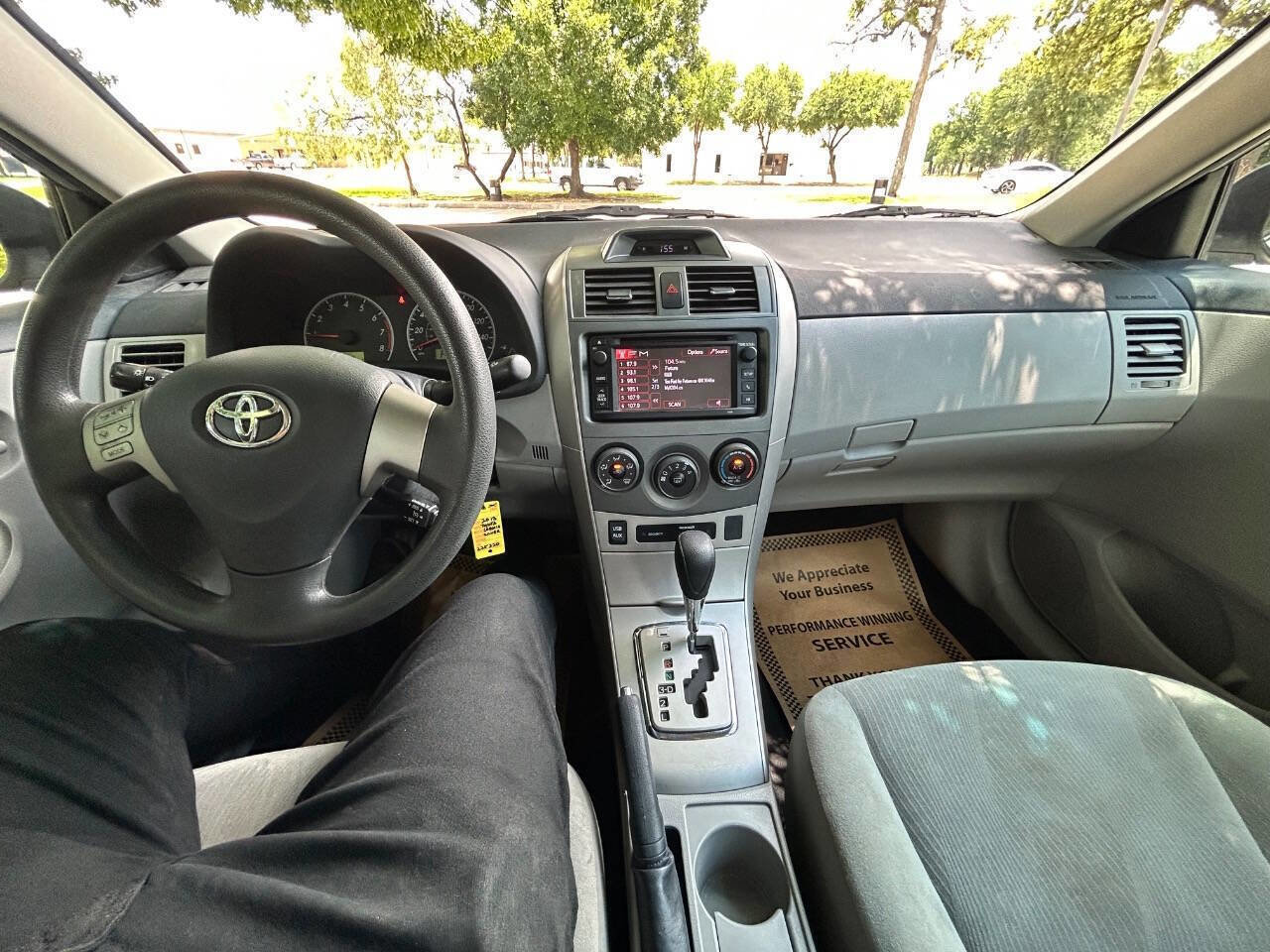 Used 2013 Toyota Corolla LE FWD image 16