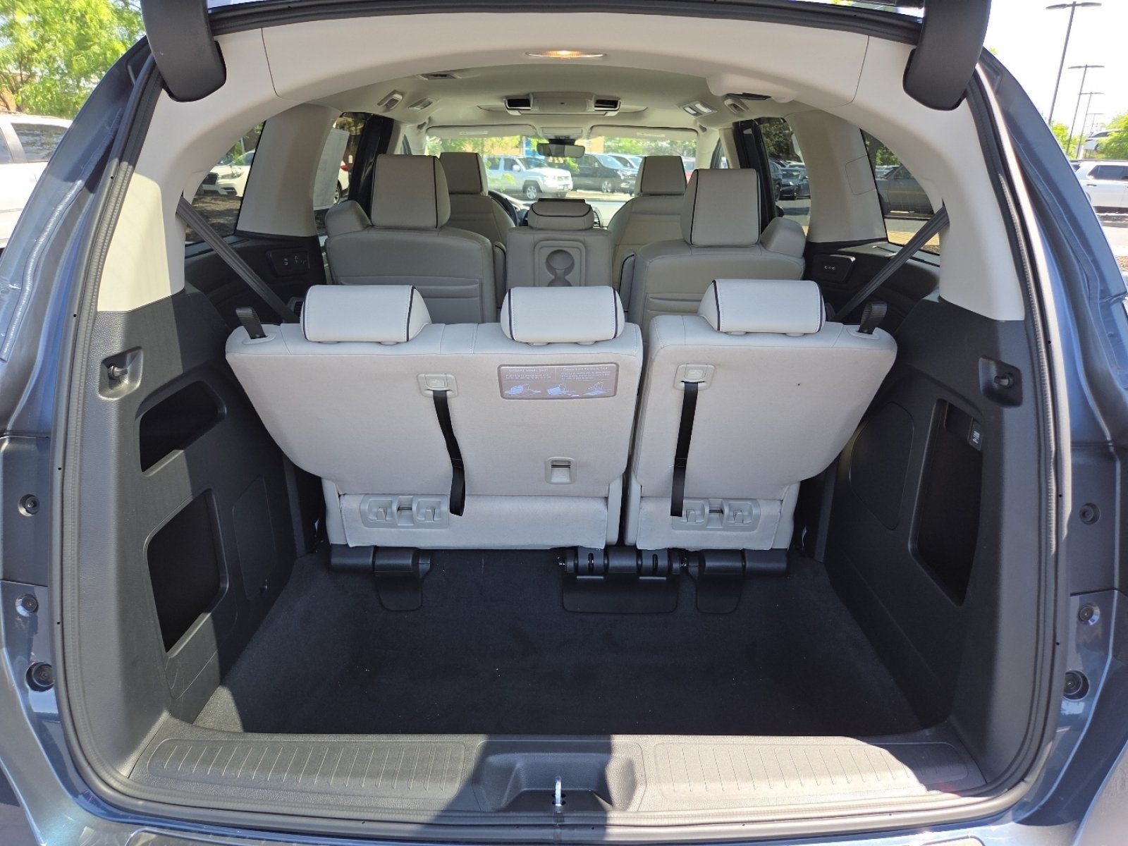 New 2026 Honda Odyssey Touring image 25