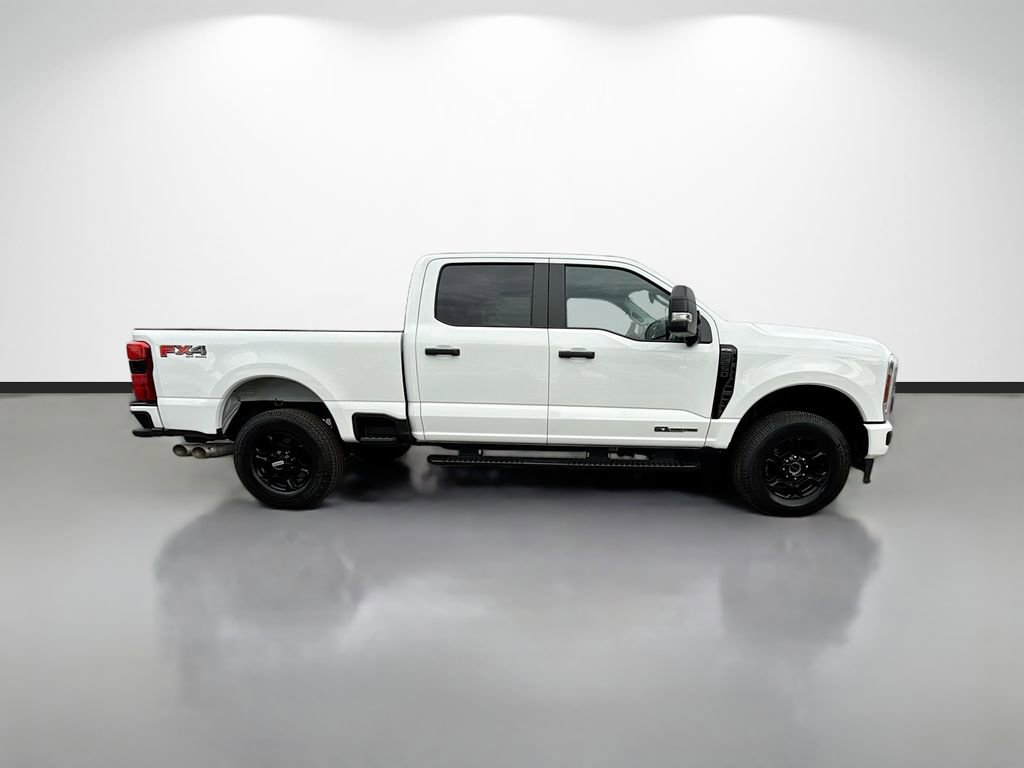 Used 2024 Ford F250 XL w/ STX Appearance Package image 2
