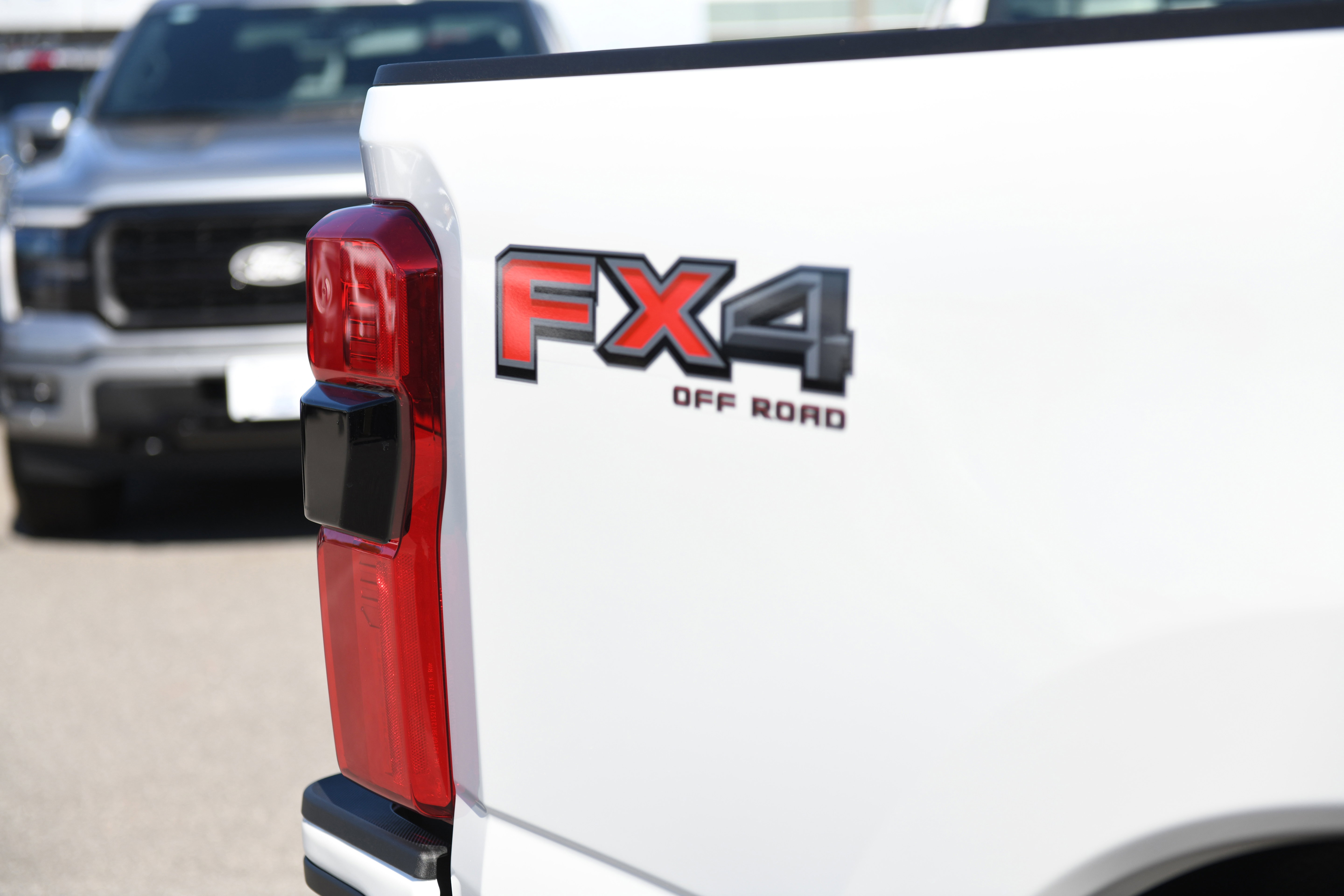 New 2026 Ford F250 Platinum w/ Platinum Plus Package image 10