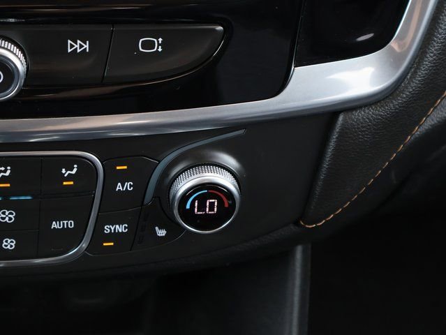 Used 2019 Chevrolet Traverse LT w/ LT Premium Package image 32