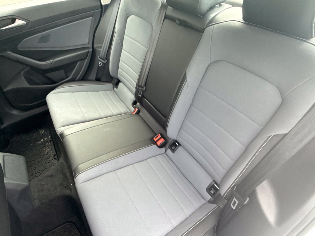 Certified 2026 Volkswagen Jetta SE FWD image 24