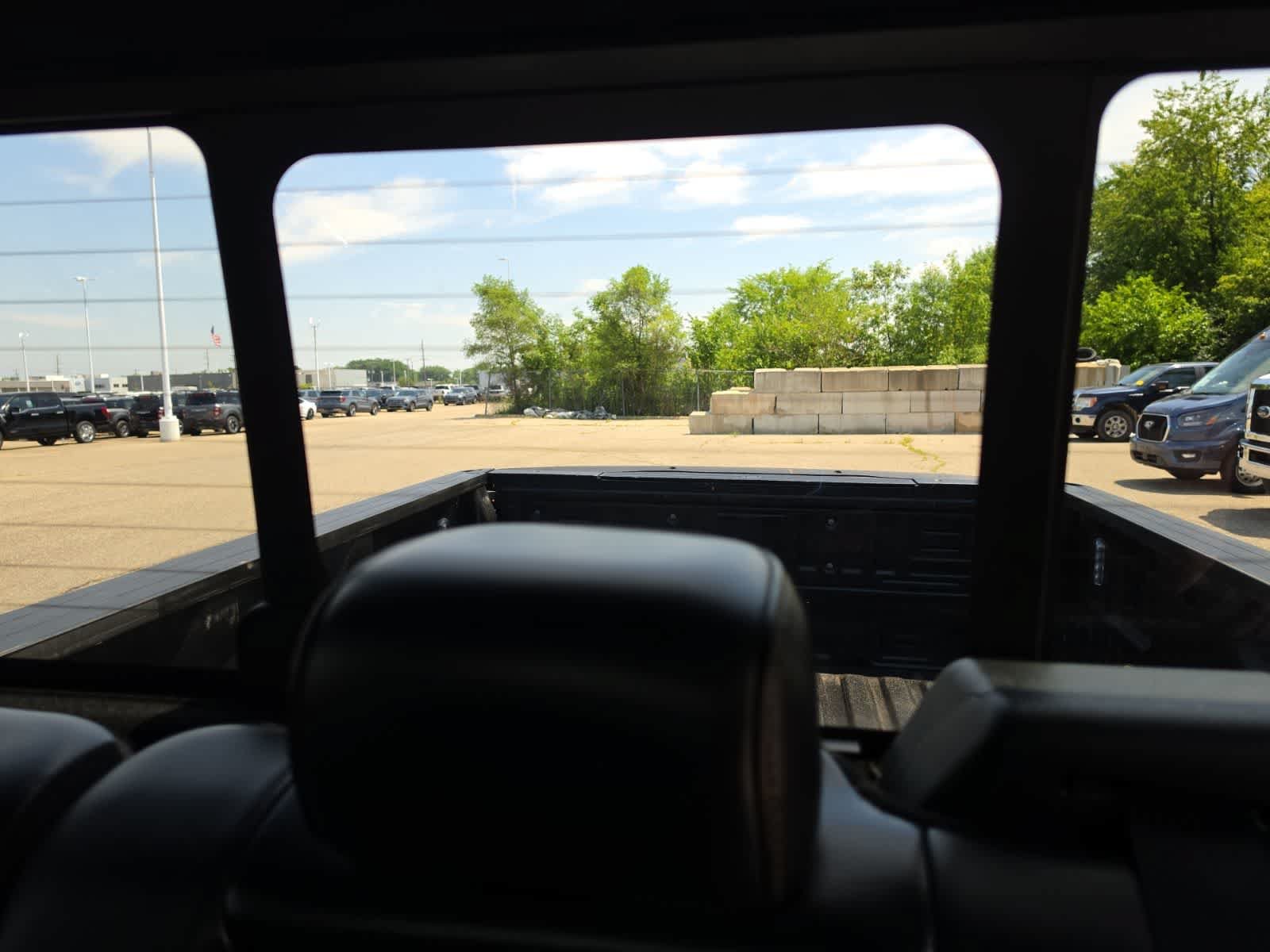 Used 2024 Ford F350 Platinum AWD/4WD image 35