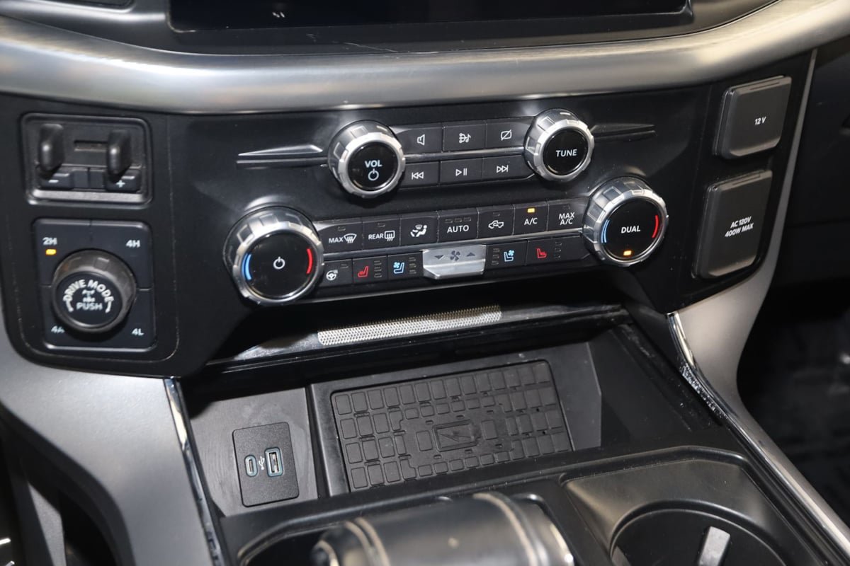Used 2023 Ford F150 Lariat w/ Equipment Group 502A High AWD/4WD image 32