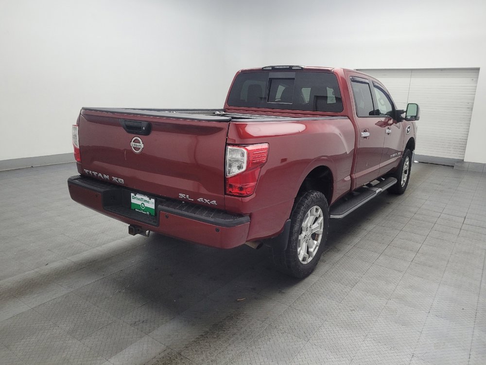 Used 2017 Nissan Titan SL image 9