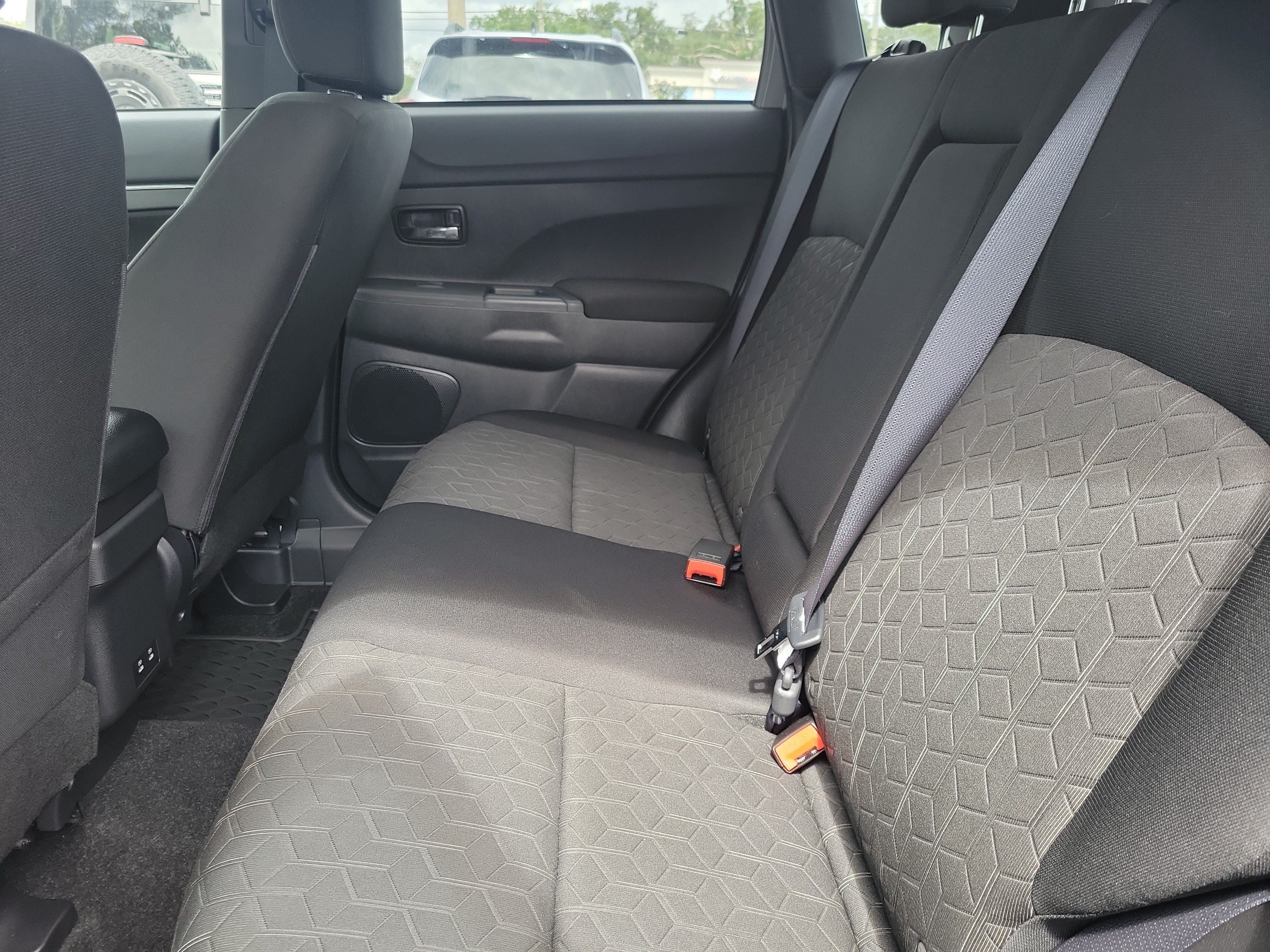 Used 2026 Mitsubishi Outlander Sport AWD image 26