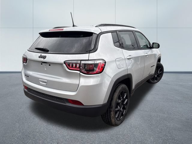 New 2026 Jeep Compass Latitude AWD/4WD image 4