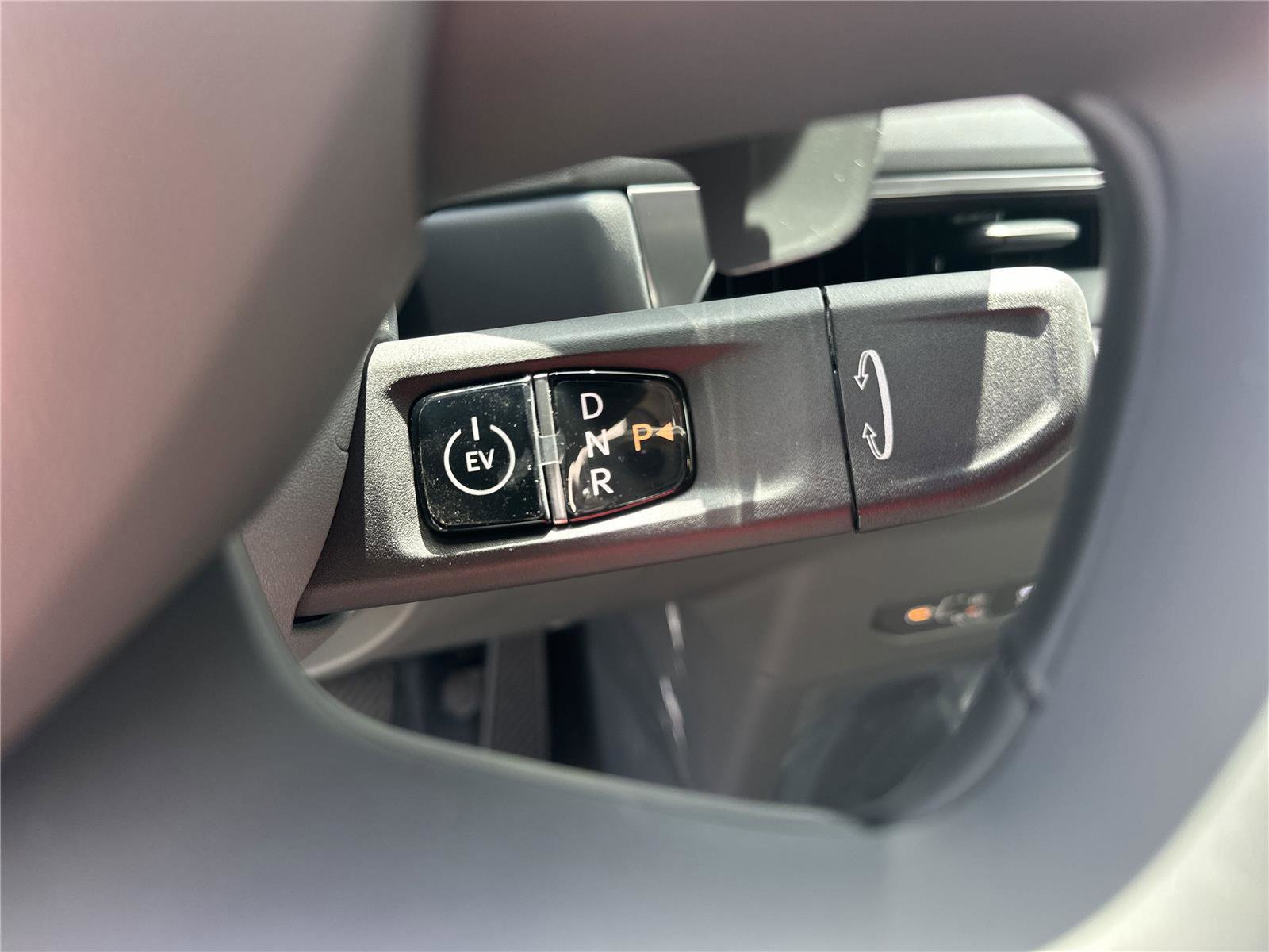 New 2026 Kia EV9 Land image 15