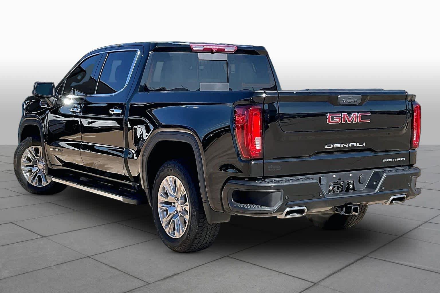 Used 2023 GMC Sierra 1500 Denali AWD/4WD image 13