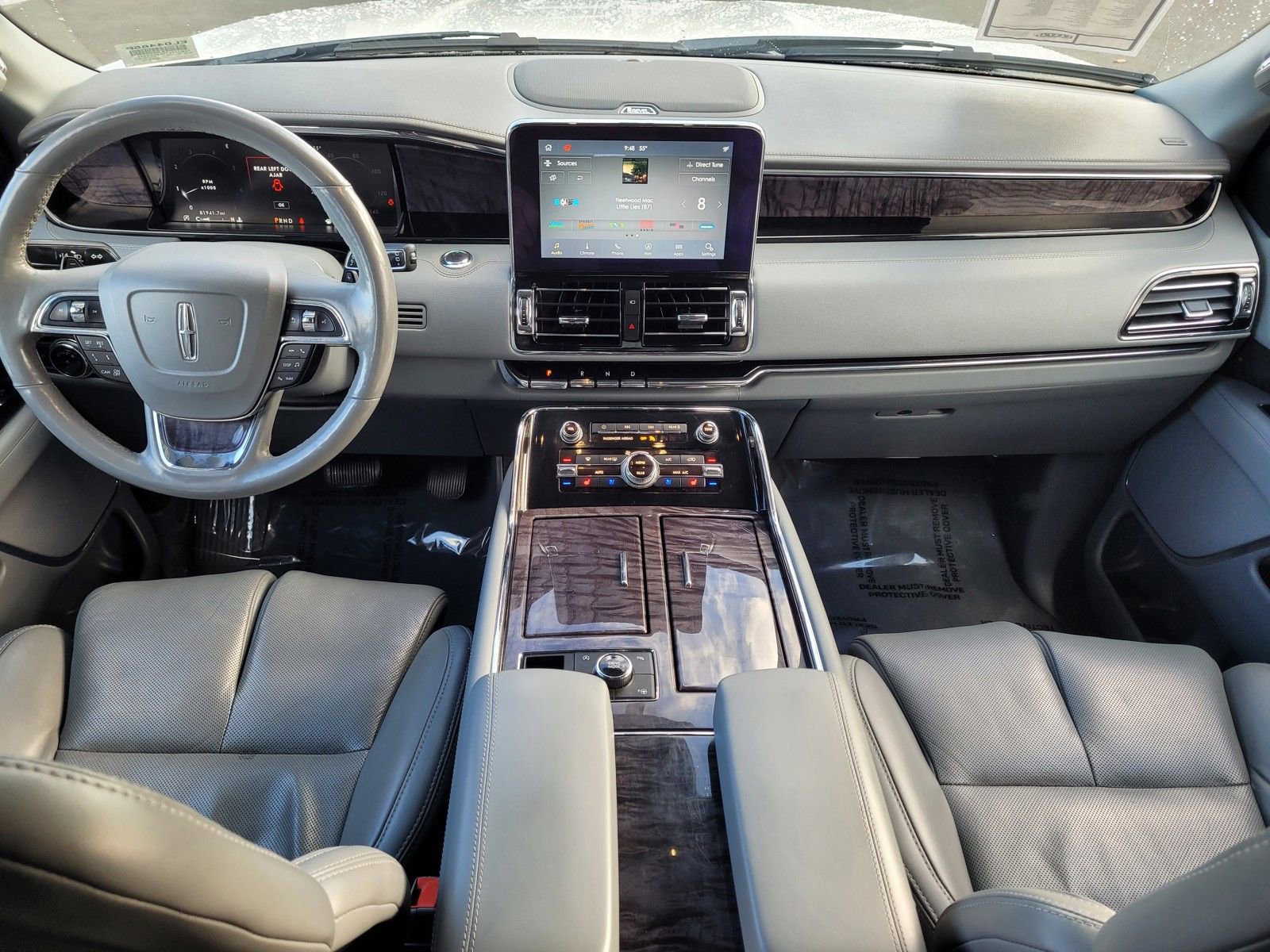 Used 2020 Lincoln Navigator Reserve image 13