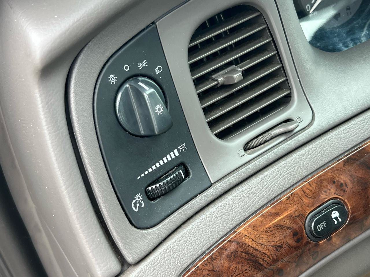 Used 2009 Mercury Grand Marquis LS RWD image 54