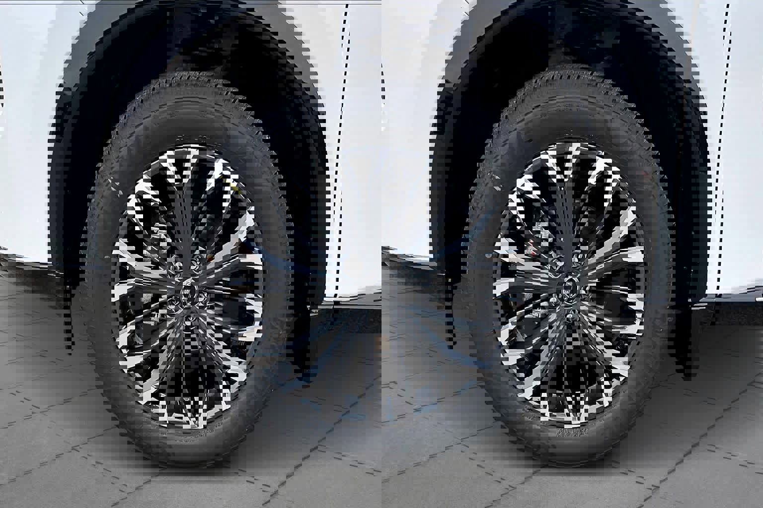 New 2026 Nissan Rogue Platinum w/ Platinum Premium Package image 9