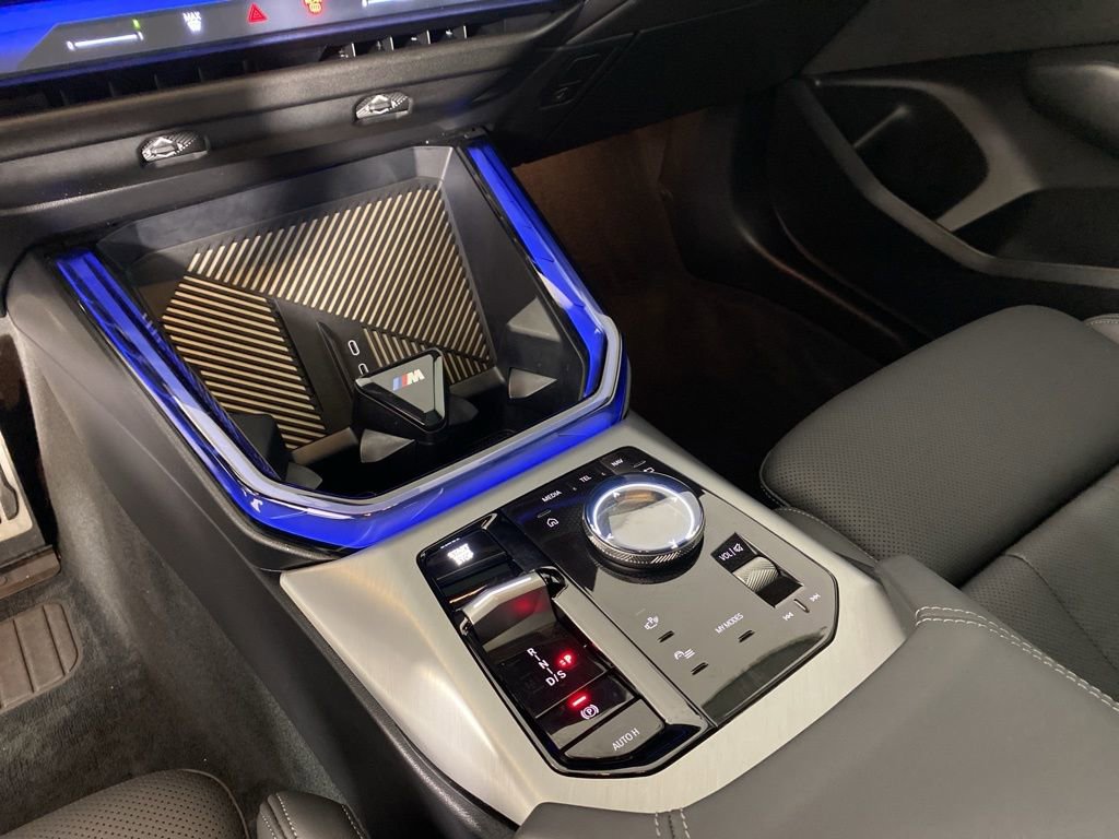 Used 2025 BMW X3 xDrive30i w/ M Sport Package image 16