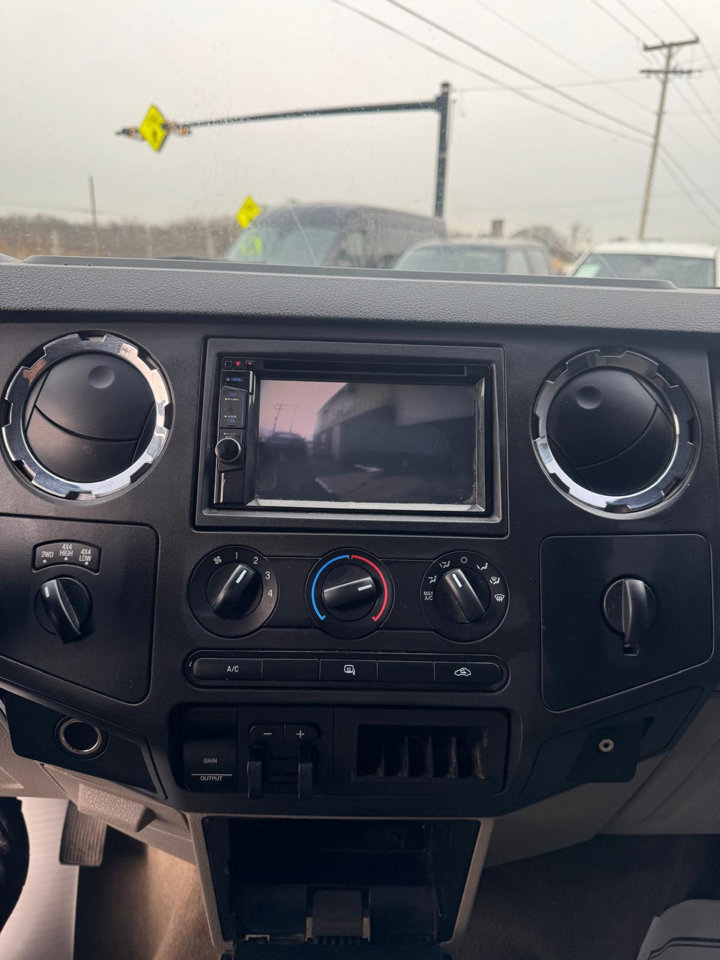 Used 2008 Ford F250 Lariat image 12