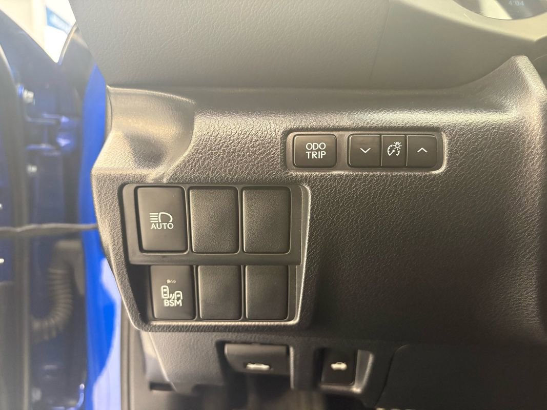 Used 2019 Lexus IS 300 F Sport w/ F Sport Package image 26