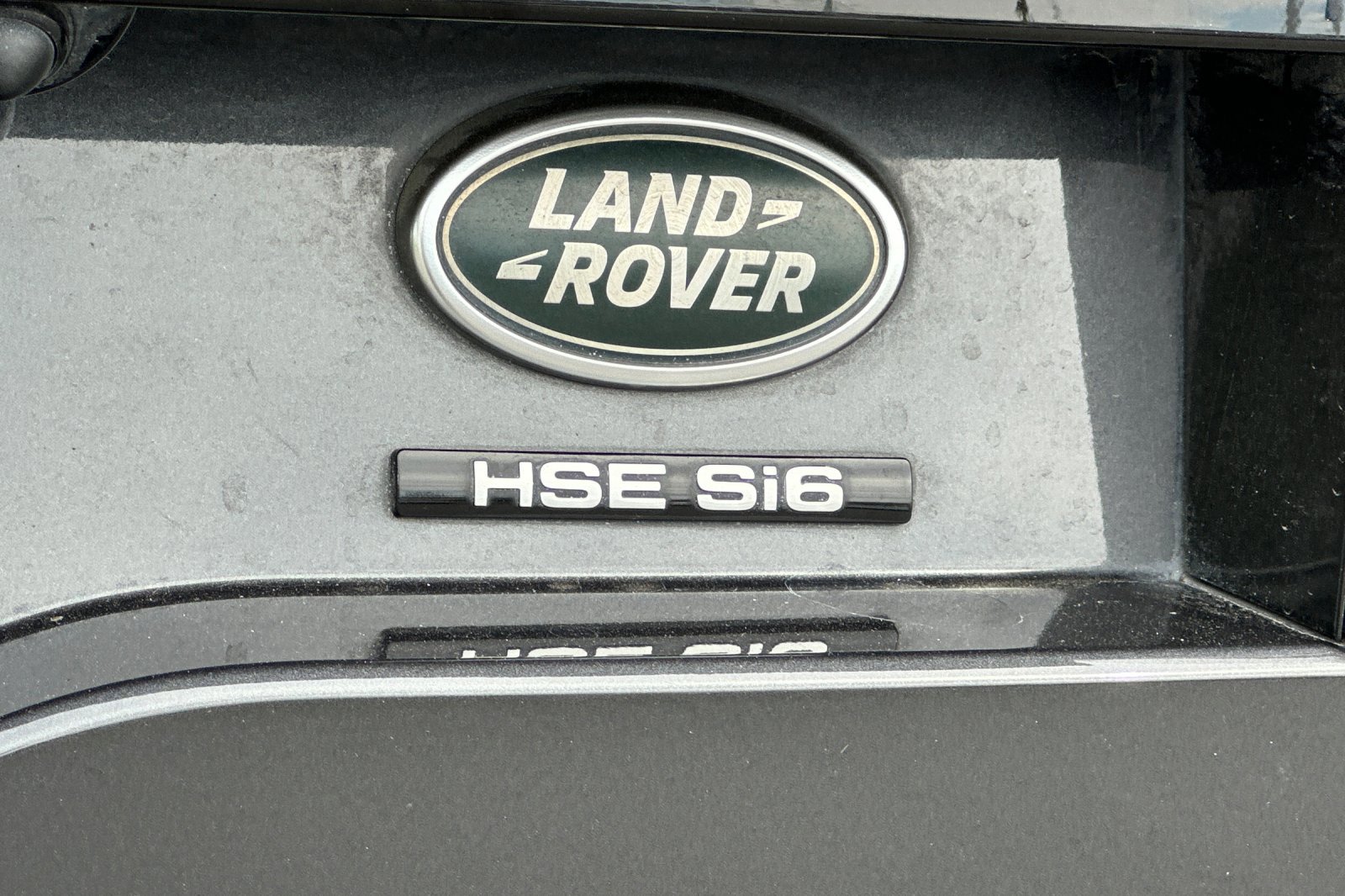 Used 2020 Land Rover Discovery HSE Luxury image 28