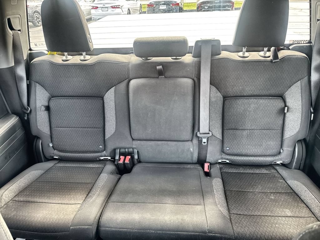 Used 2024 GMC Sierra 1500 Elevation w/ LPO, Elevation Black Package AWD/4WD image 22