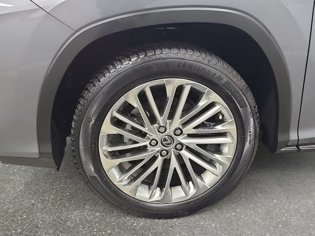 Used 2021 Lexus RX 450hL Luxury w/ Cold Area Package (CT) AWD/4WD image 34