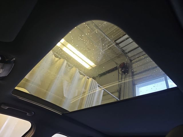 Used 2025 Kia K5 GT-Line w/ GT-Line Premium Package image 29