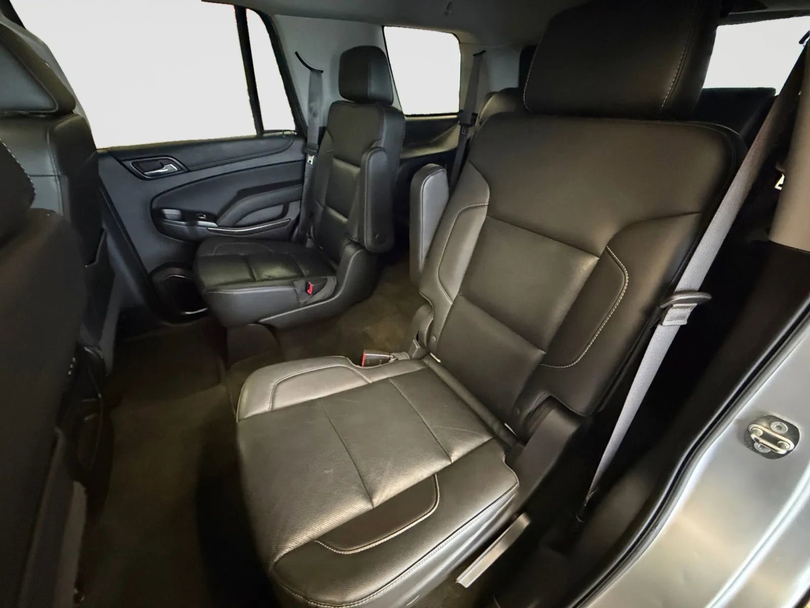 Used 2017 GMC Yukon SLT w/ Open Road Package image 53