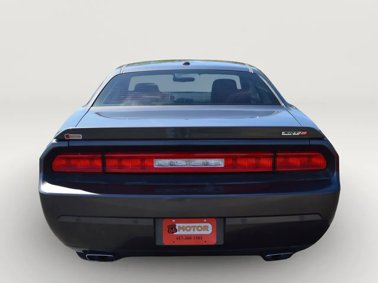 Used 2014 Dodge Challenger SRT8 w/ Harman/Kardon Audio Group RWD image 7