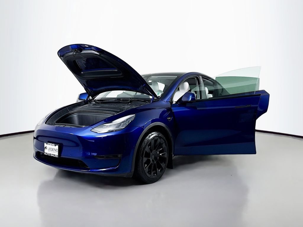 Used 2021 Tesla Model Y Long Range image 25