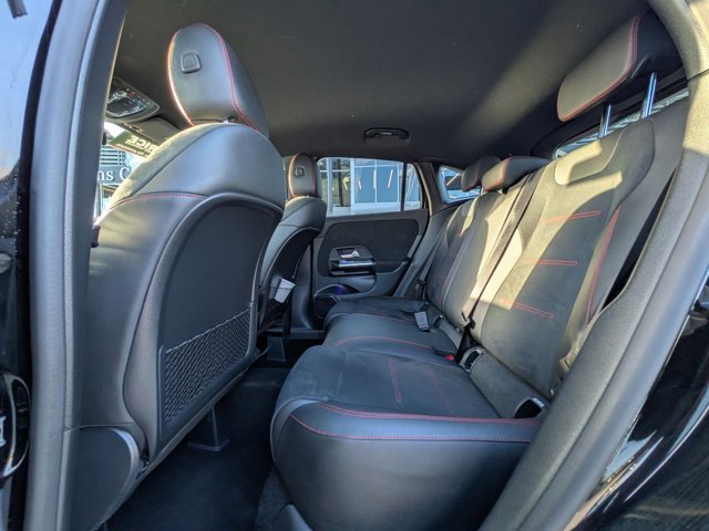 Certified 2022 Mercedes-Benz GLA 250 4MATIC image 17