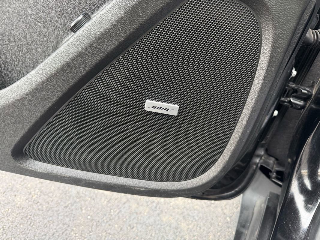 Used 2022 Chevrolet Traverse RS image 11