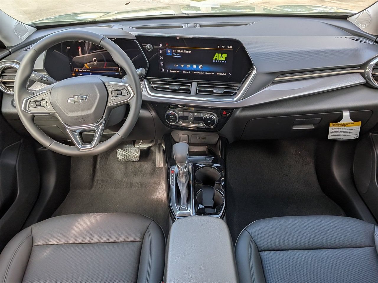 New 2026 Chevrolet Trax ACTIV w/ Sunroof Package FWD image 21