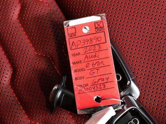 Used 2023 Audi e-tron GT Prestige w/ Prestige Package AWD/4WD image 38