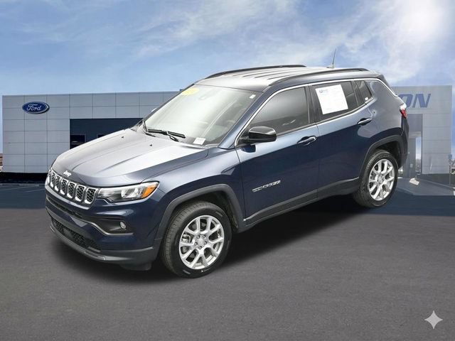 Used 2024 Jeep Compass Latitude AWD/4WD image 63