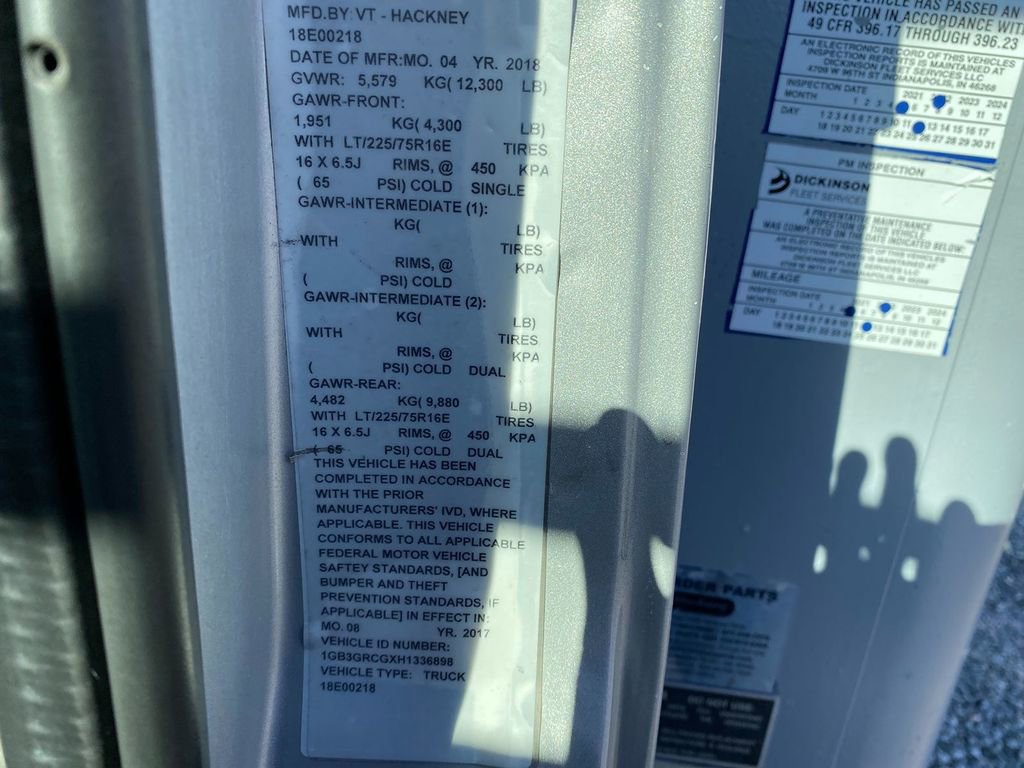 Used 2017 Chevrolet Express 3500 Work Van image 26