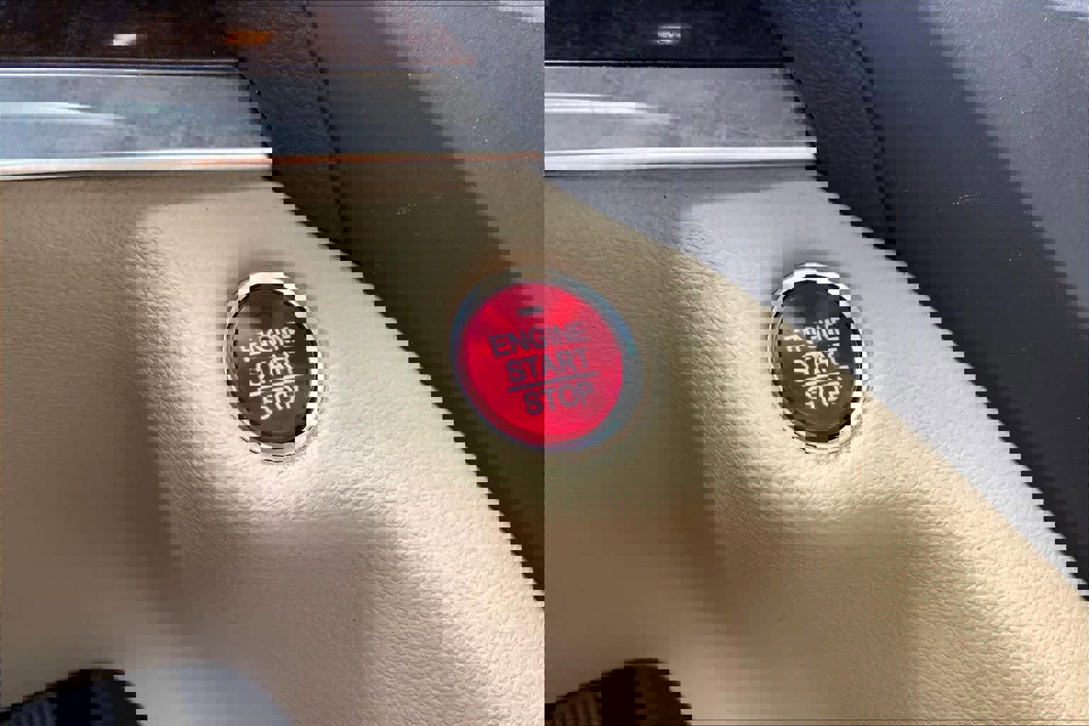 Used 2020 Acura MDX SH-AWD image 32