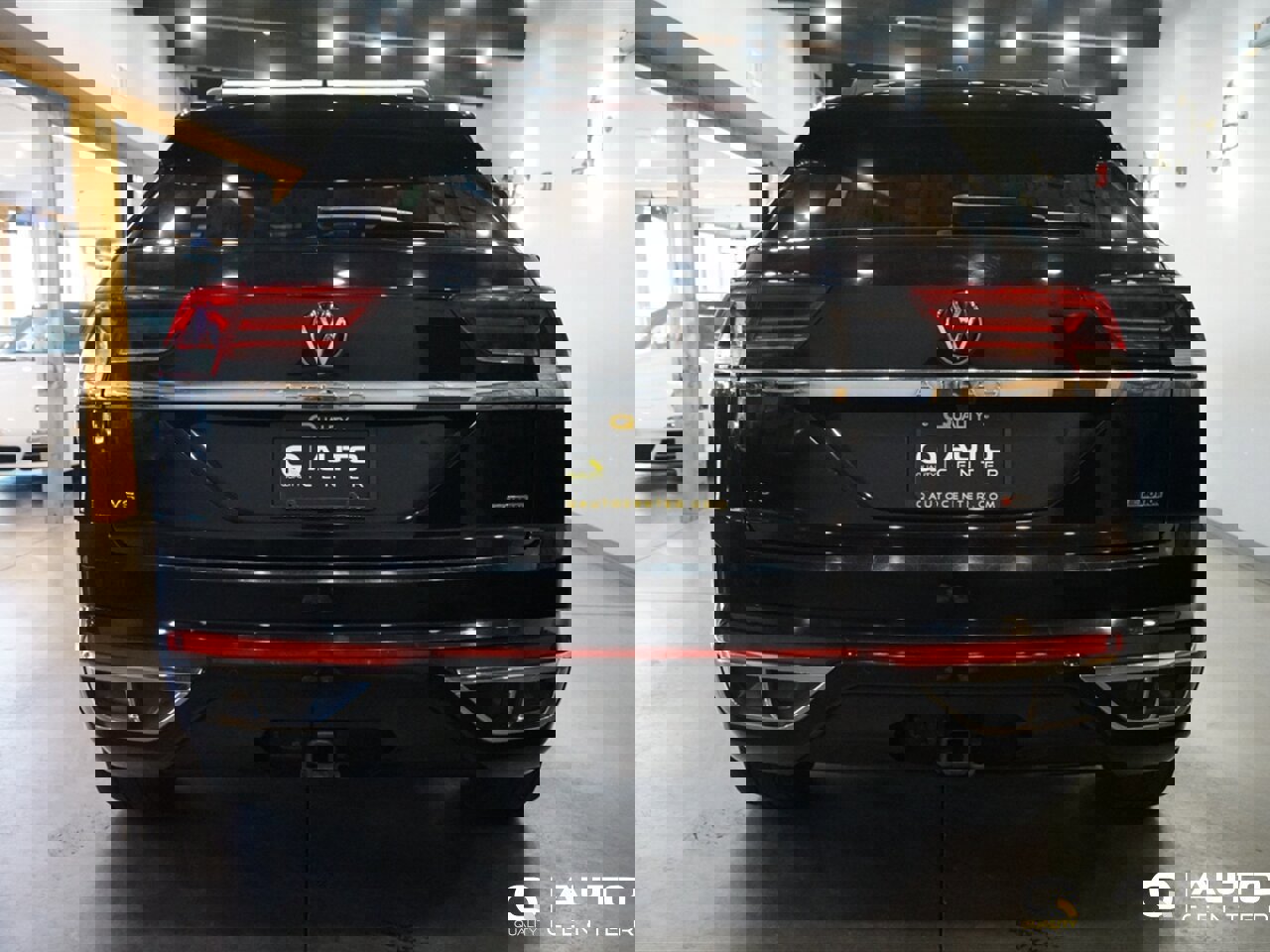 Used 2021 Volkswagen Atlas Cross Sport SEL Premium image 5