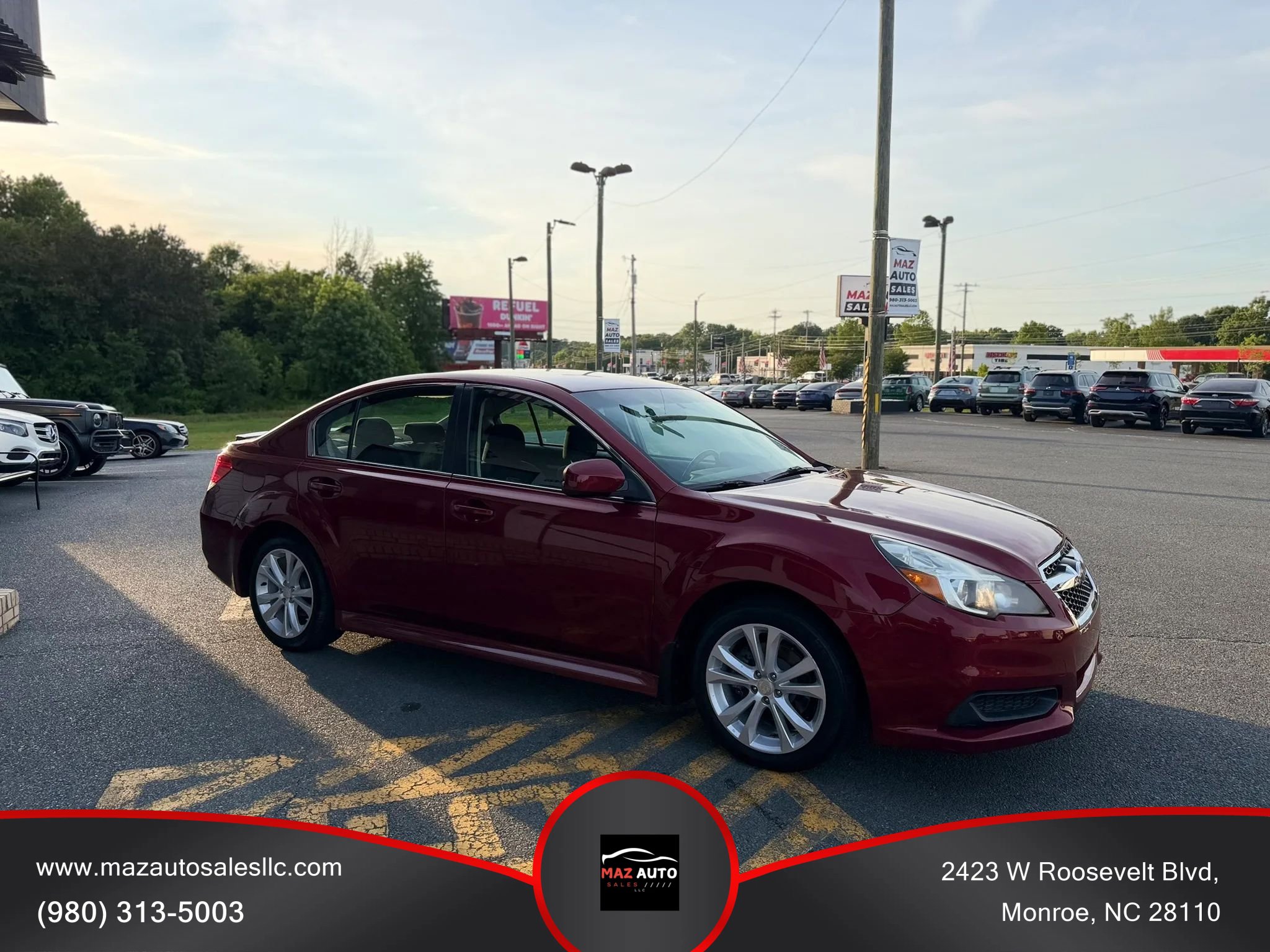 Used 2013 Subaru Legacy 2.5i Premium w/ All-Weather Pkg AWD/4WD image 3