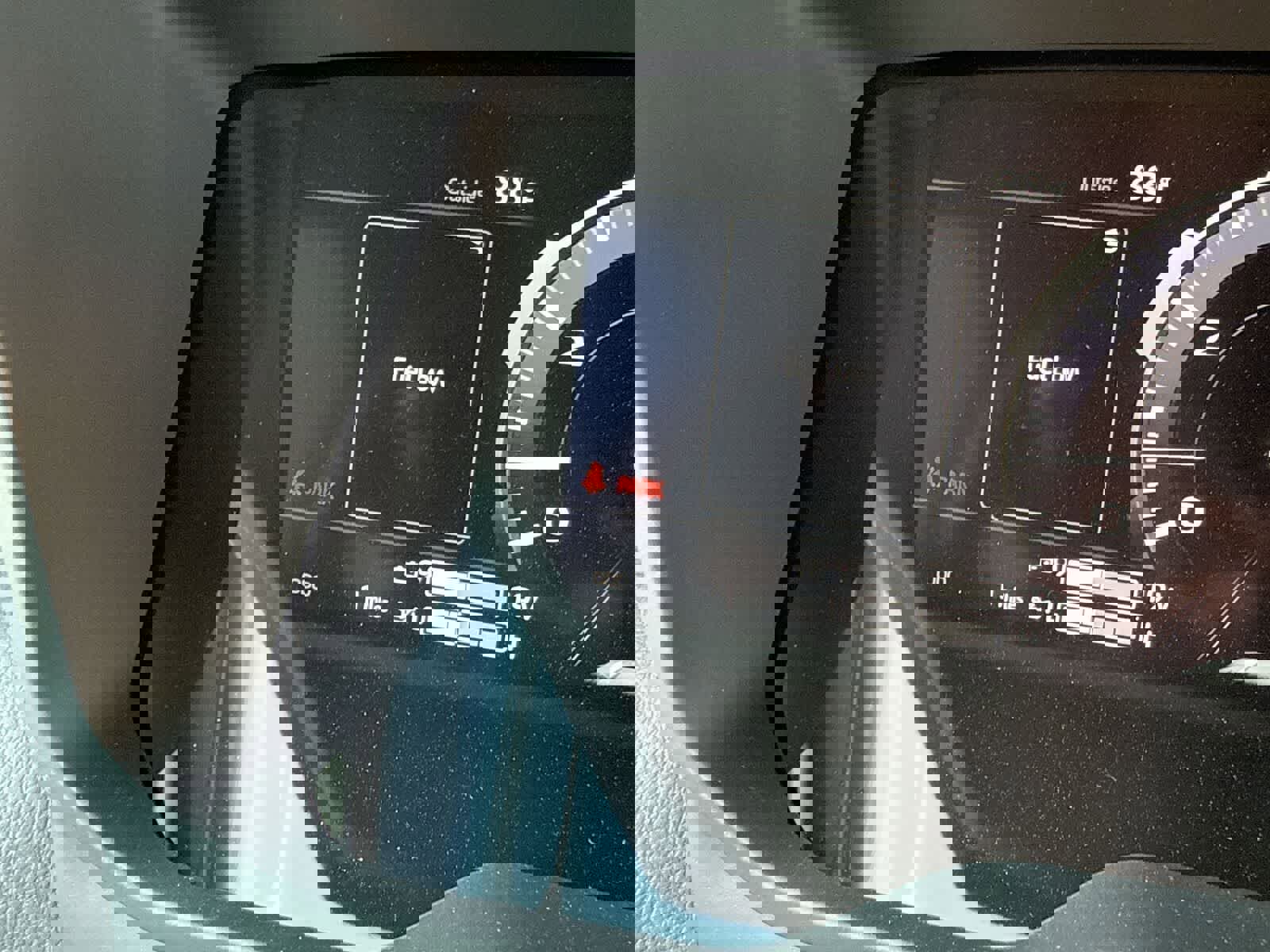 New 2025 Toyota Tundra Limited image 28