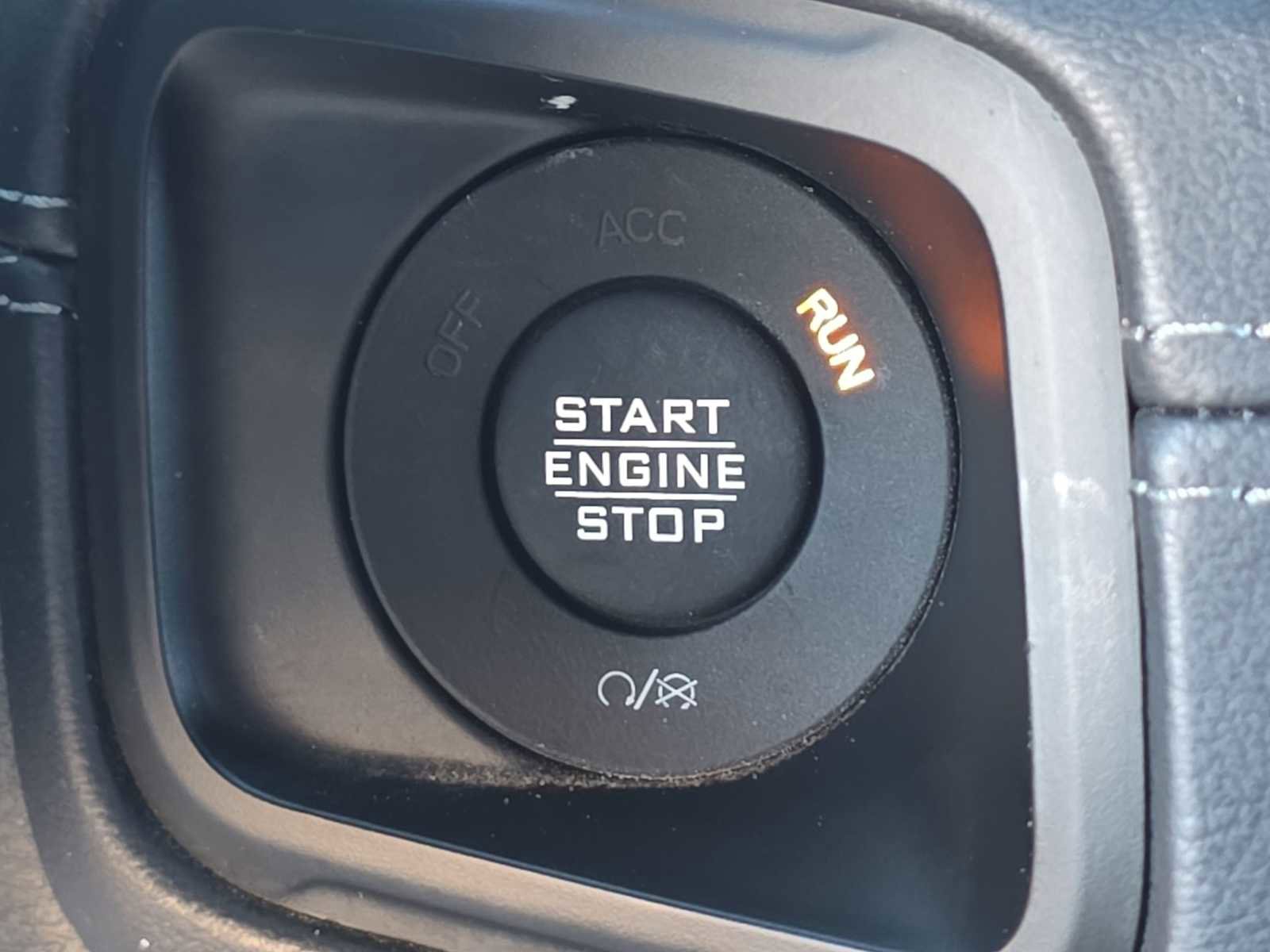 Used 2024 Jeep Wrangler Sahara w/ Safety Group image 24