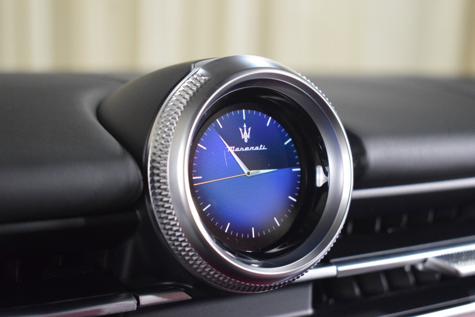 New 2025 Maserati Grecale GT image 30